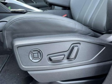 Audi 2025 AUDI Q5 TFSI quattro S line Sportback Suv 2.0 (204KM) 2025, zdjęcie 4