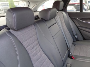 Mercedes Klasa E W213 2022 Mercedes-Benz Klasa E AMG Line Automat Kamera przod i tyl Full LED 2.0, zdjęcie 18