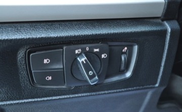 BMW Seria 1 F20-F21 Hatchback 5d 116i 136KM 2013 BMW Seria 1 SPORT Benzyna Nawigacja 1.6 Benzyna 136KM, zdjęcie 20