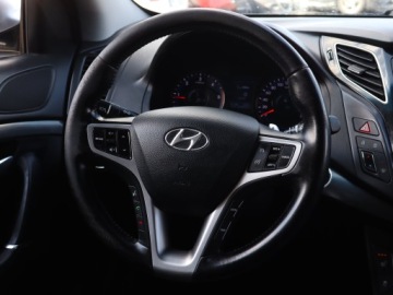 Hyundai i40 Kombi 1.7 CRDi HIGH 136KM 2015 Hyundai i40 1.7 CRDi, Automat, Navi, Klima, zdjęcie 20