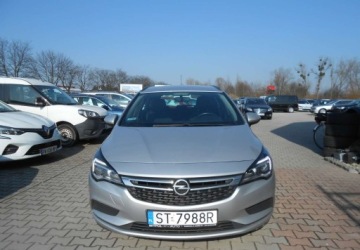 Opel Astra K 2017 Opel Astra Opel Astra K 1.6 Diesel 110 KM 1.6 Diesel 110KM, zdjęcie 1