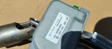SLOUPEC VOLANT CHRYSLER LANCIA VOYAGER 2.8 CRD 05057643AE