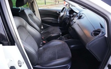 Seat Ibiza 2014 Seat Ibiza Bezwypadkowy Serwisowany 1-Wlasciciel Navi Tempomat 1.2 MPI Pie, zdjęcie 18