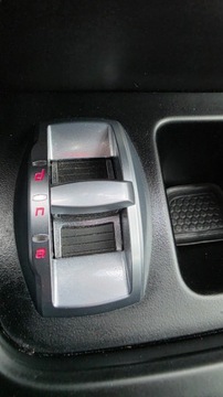 Alfa Romeo Giulietta Nuova II Hatchback 5d 1.4 TB 16v 120KM 2012 Alfa Romeo Giulietta niski przebieg Bezwypadkowa Jezdzi perfekcyjnie 1.4, zdjęcie 17