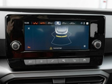 Seat Leon IV Hatchback 1.5 eTSI (MHEV) 150KM 2022 Seat Leon 1.5 TSI Style Podgrz.f I kier 2 stref, zdjęcie 23