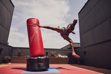 Stojący worek treningowy Century Wavemaster XXL — 175 cm