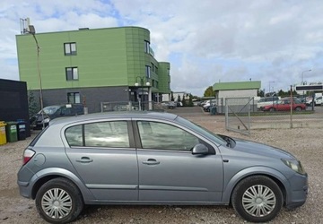 Opel Astra H Hatchback 5d 1.7 CDTI ECOTEC 100KM 2004 Opel Astra Opel Astra 1.7 CDTI Cosmo 1.7 Diesel 100KM, zdjęcie 4