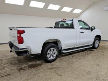 Chevrolet Silverado II 2025 Chevrolet Silverado 2025 CHEVROLET SILVERADO C1500 5.3 Benzyna 355KM, zdjęcie 4