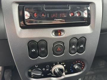 Dacia Duster I SUV 1.6 16V 105KM 2012 Dacia Duster 1.6 105KM+GAZ LPG/4x4/Klima/Salon PL/, zdjęcie 23