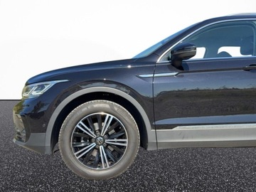 Volkswagen Tiguan II SUV Facelifting 1.5 TSI 150KM 2022 Volkswagen Tiguan Kamery 360, martwe pole, tempomat aktywny, 1.5 Benzyna, zdjęcie 6