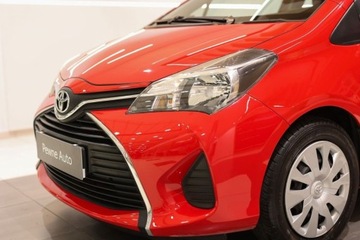 Toyota Yaris III Hatchback 5d Facelifting 1.0 VVT-i 69KM 2015 Toyota Yaris 1.0 Active EU6 Benzyna 69KM, zdjęcie 8