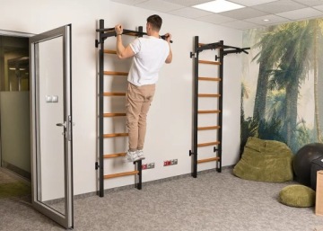 Metalowy drążek do podciągania BenchK PB2B