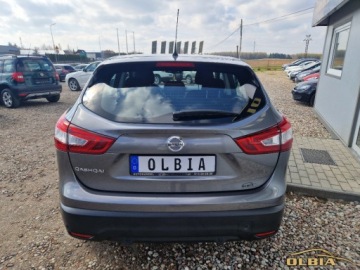 Nissan Qashqai II Crossover 1.2 DIG-T 115KM 2014 Nissan Qashqai Led,Kamera cofania,Nawigacja 1.2 Benzyna 116KM, zdjęcie 7