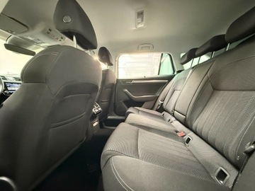 Skoda Superb III Kombi Facelifting 1.5 TSI 150KM 2023 Skoda Superb Skoda Superb, zdjęcie 21