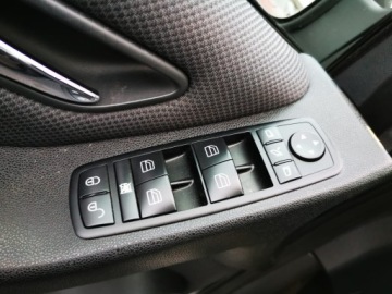 Mercedes Klasa A W169 Coupe 1.5 160 95KM 2009 MERCEDES A 1.5 150 95KM, Manual, Czujniki parkowania, Klimatyzacja W169, zdjęcie 9