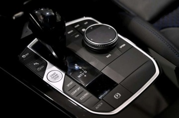 BMW Seria 2 G42-U06 Active Tourer 1.5 218i 136KM 2021 BMW Seria 2 218iFV23Step TronicLED Fog LightsShadow-LineModel M Sport, zdjęcie 8