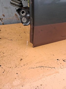 DVEŘE LEVÉ ZADNÍ FORD FUSION