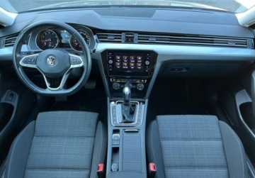 Volkswagen Passat B8 Limousine Facelifting 2.0 TSI 190KM 2020 Volkswagen Passat Business Pakiety, ACC, ergoComfort, GPS, Podgrzewane fo, zdjęcie 3