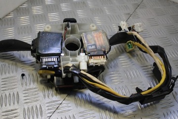 SENZOR POKLADNA ZÁHYB PŘEPÍNAČ KOMBINOVANÝ SUBARU TRIBECA B9