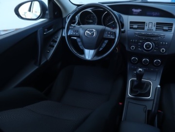 Mazda 3 II Hatchback Facelifting 1.6 MZ-CD 115KM 2011 Mazda 3 1.6 DI Turbo, VAT 23%, Klima, Klimatronic, zdjęcie 6