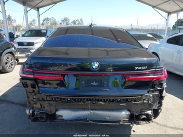 BMW Seria 7 G70 2022 BMW Seria 7 740i 2022 3.0l 3.0 Benzyna 335KM, zdjęcie 4