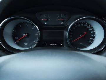 Opel Insignia II Sports Tourer Facelifting 1.5 Diesel 122KM 2020 Opel Insignia 1.5 CDTI, Automat, Navi, Klima, zdjęcie 10