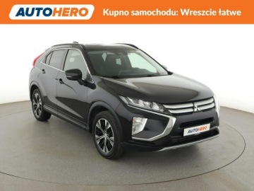 Mitsubishi Eclipse Cross SUV 1.5 T 163KM 2018 Mitsubishi Eclipse Cross kamera grzane fotele hak, zdjęcie 9
