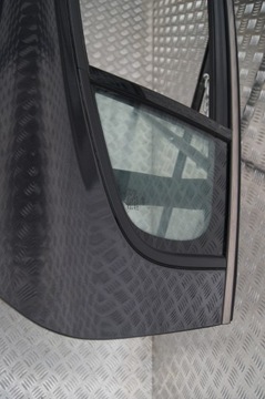 KIA Stinger GT дверь задняя левая P2M