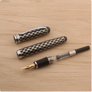 Элегантная ручка Jinhao — Гибкое перо — Черный глянец