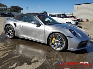 Porsche 911 992 2021 Porsche 911 _Turbo S_992_4x4_3.8 L_640 km_2021r 3.8 Benzyna 640KM