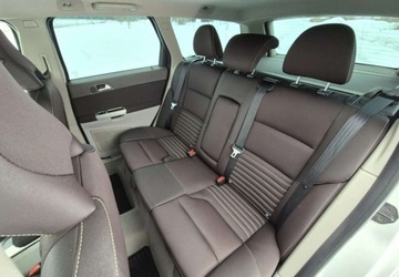 Volvo V50 1.6 DRIVe 109KM 2009 Volvo V50 Volvo V50 1.6D DRIVe Kinetic 1.6 Diesel 109KM, zdjęcie 20