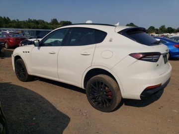 Maserati Levante 2021 Maserati Levante 2021, 3.0L V6, AWD, od ubezpieczalni 3.0 Benzyna 345KM, zdjęcie 2
