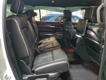 Jeep Wagoneer II 2023 Jeep Grand Wagoneer Series III 2023 3.0 Benzyna 510KM, zdjęcie 11