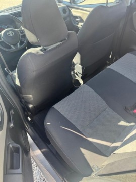 Toyota Yaris III 2016 Toyota Yaris 1.5 Hybryda Comfort 75KM 2016r Gwarancja !!!, zdjęcie 7