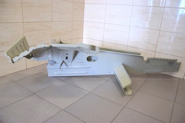 СПРИНТЕР II 07-18 W906 ЛЕВАЯ ЧЕТВЕРТЬ ЗАГЛУШИТЕЛЬНОЙ РАМКИ