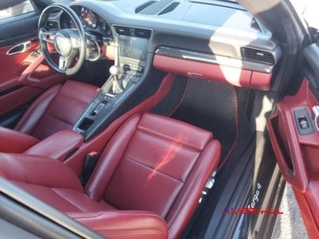 Porsche 911 991 Carrera 4/4S Coupe Facelifting 3.0 370KM 2019 Porsche 911 2019 r., 3,0L TARGA 3.0 Benzyna 370KM, zdjęcie 9