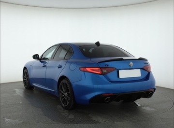 Alfa Romeo Giulia II Sedan 2.0 TBi 280KM 2019 Alfa Romeo Giulia 2.0 Turbo, Salon Polska, zdjęcie 3