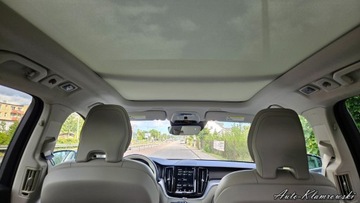 Volvo XC60 II Crossover T5 250KM 2020 Volvo XC 60 Volvo Xc60 2.0 T5 Panorama Skora El klapa Kamera 2.0, zdjęcie 19