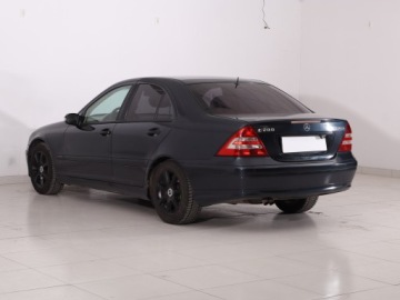 Mercedes Klasa C W203 Sedan W203 1.8 (C 200 Kompressor) 163KM 2005 Mercedes C C 200 Kompressor , Salon Polska, Klima, zdjęcie 3