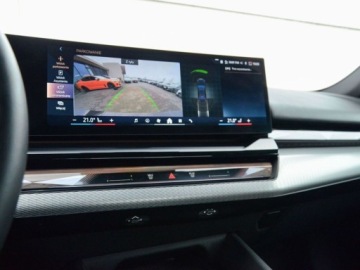 BMW Seria 5 G90-91 Touring 2.0 520d 197KM 2025 BMW Seria 5 520d xDrive Sedan 2.0 Diesel 197KM, zdjęcie 22