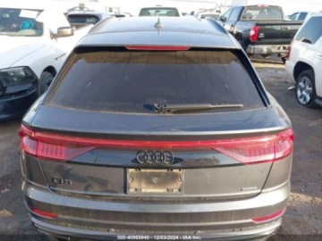 Audi Q8 2021 Audi Q8 Premium Plus 55, 2021r., 4x4, 3.0L 3.0 Benzyna 335KM, zdjęcie 7