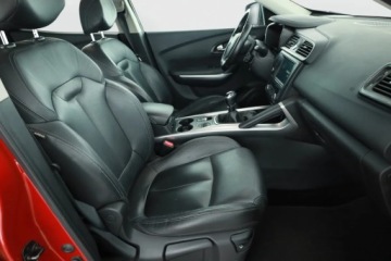 Renault Kadjar Crossover 1.2 Energy TCe 130KM 2015 Renault Kadjar 1.2 TCe, Salon Polska, Skóra, Navi, zdjęcie 6