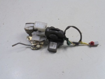 ROVER 45 ZÁMEK DVEŘE ZADNÍ LEVÝ FQM100490