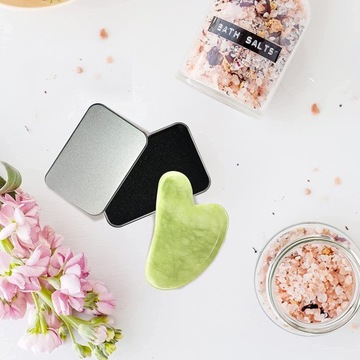 КАМЕНЬ Гуа Ша ДЛЯ МАССАЖА ЛИЦА ВСЕГО ТЕЛА НАСТОЯЩИЙ НЕФРИТ - СИЛЬНЫЙ