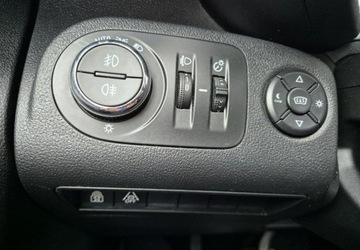 Opel Combo E Kombivan 1.5 Diesel 131KM 2021 Opel Combo Najbogatsza wersja Kamery 360 130KM 1.5 Diesel 131KM, zdjęcie 23