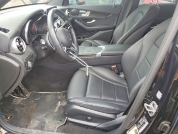 Mercedes GLC C254/X254 2023 Mercedes-Benz GLC 300 Coupe 4matic 2023 2.0 Benzyna 255KM, zdjęcie 7