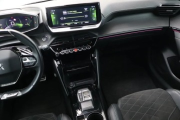Peugeot 208 II Hatchback 1.2 PureTech 102KM 2022 Peugeot 208 1.2 PureTech, Salon Polska, zdjęcie 3