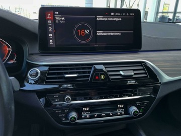 BMW Seria 5 G30-G31 Touring Facelifting 3.0 530d 286KM 2021 BMW 530 BMW 530d xdrive 286KM, zdjęcie 24