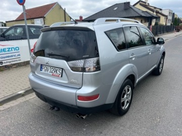 Mitsubishi Outlander II 2.0 DID DOHC 140KM 2008 Mitsubishi Outlander 4WD Xenony Skory Klimatyzacja Szyberdach Grzane Fotel, zdjęcie 2