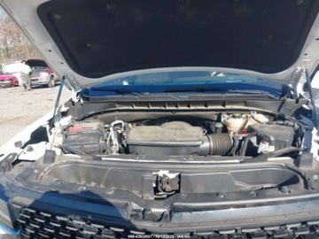 Cadillac Escalade III 2023 Cadillac Escalade Premium Luxury 2023 6.2 Benzyna 420KM, zdjęcie 8